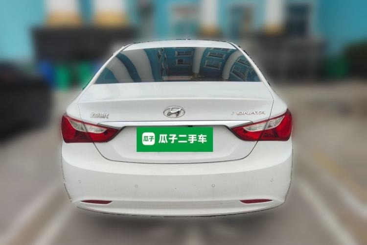 Used Hyundai Sonata 2011 2.0L Automatic Luxury Edition
