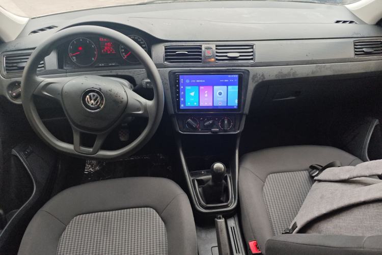 Used Volkswagen Santana 2021 1.5L Manual Fashion Edition Center Console