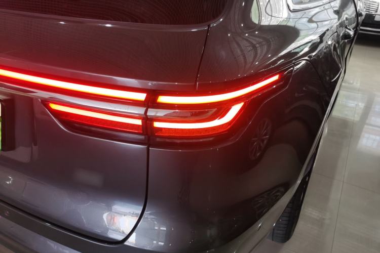 Used Li Auto ONE 2021 Extended-Range 6-Seater Version Exterior 3