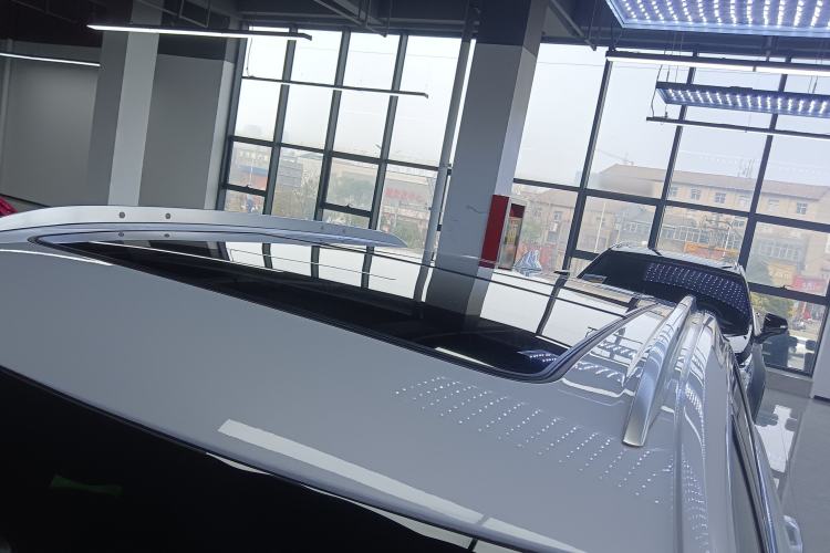 Used Cadillac XT4 2021 28T Two-Wheel Drive Leading Version
