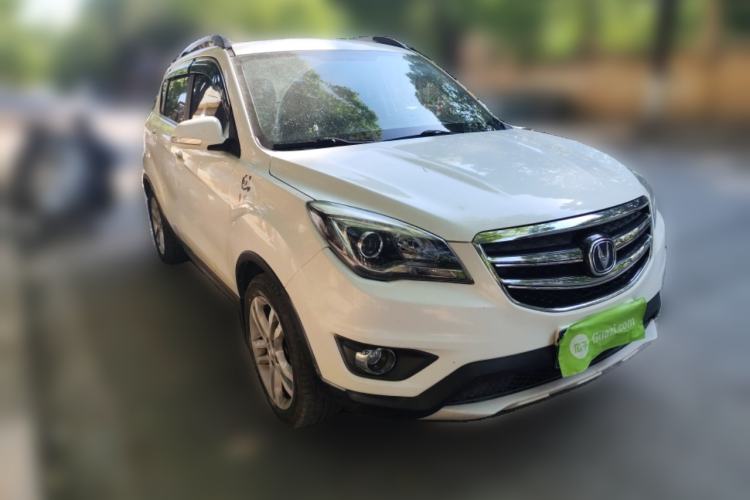 Used CHANGAN CS35 2017 1.6L Manual Luxury Model Front Right 45 Deg
