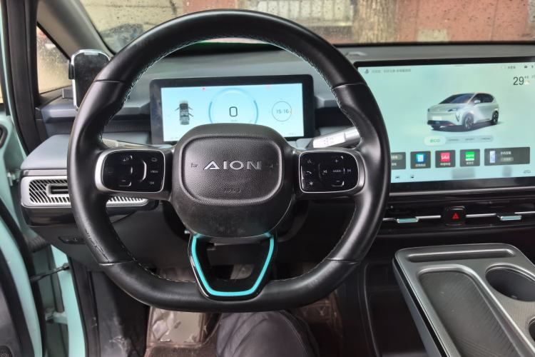 Used AION Y 2023 Plus 510 Tech Edition Steering Wheel