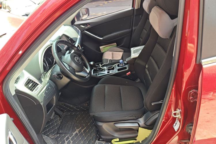 Used Mazda CX-5 2015 2.0L Automatic Two-Wheel Drive Urban Version
