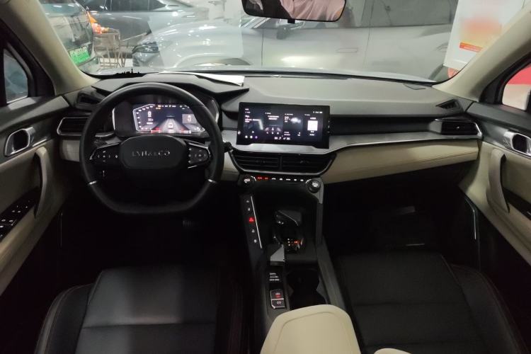 Used Lynk & Co 06 EM-P 2022 PHEV 84 km Range Pro Version
