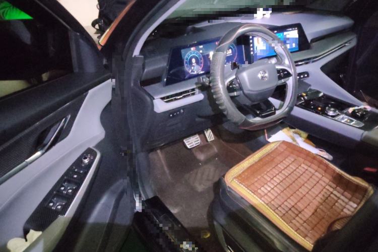 Used CHANGAN CS75 PLUS 2022 2nd Generation 1.5T Automatic Pilot Version
