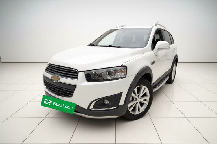 Used Chevrolet Captiva 2015 2.4L 4x4 Flagship Edition 7-Seater