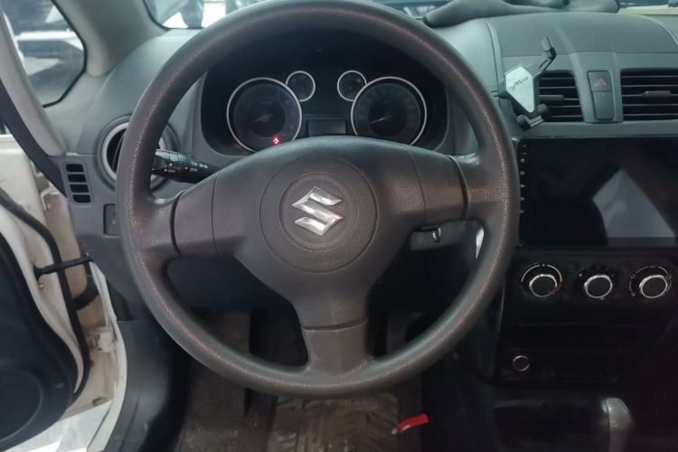 Used Suzuki SX4 2013 1.6L Automatic CoolRide Model