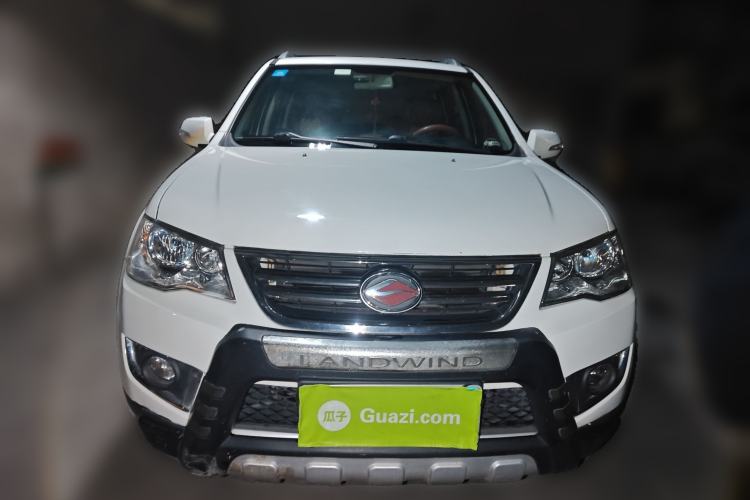 Used Land X8 2014 Explorer Edition 2.0T Diesel 4x4 Luxury Model