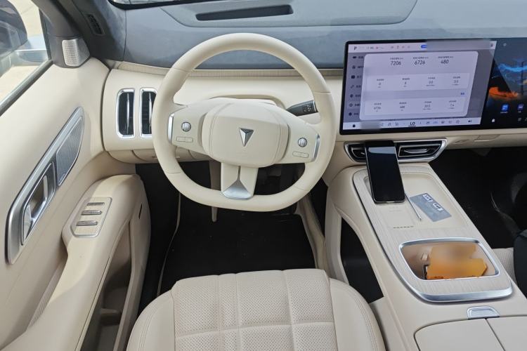 Used Deepal S09 2025 Four-Wheel Drive Ultra+ Custom Edition Steering Wheel