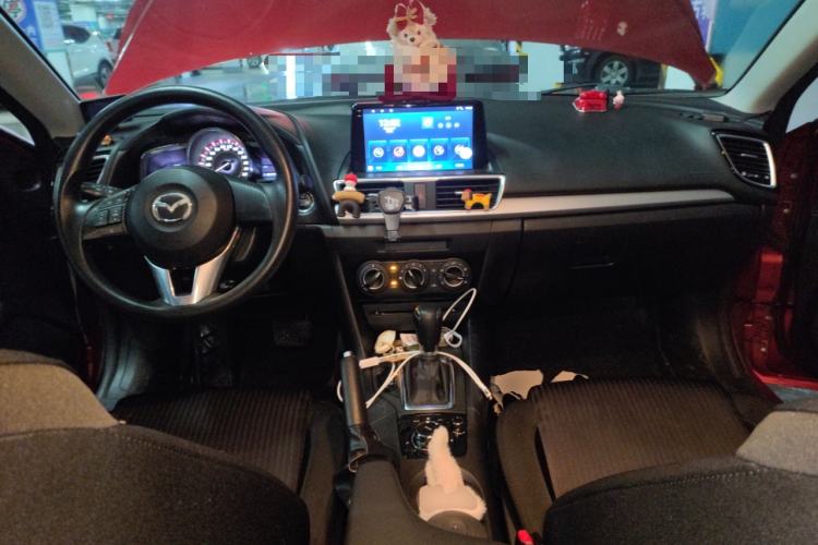 Used Mazda Mazda 3 Axela 2016 Sedan 1.5L Automatic Comfort Model
