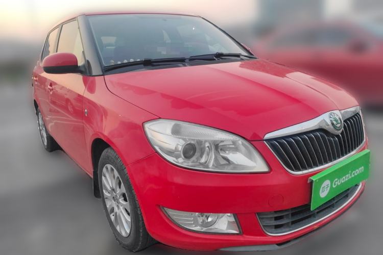 Used Skoda Fabia 2012 1.6L Automatic Crystal Edition
