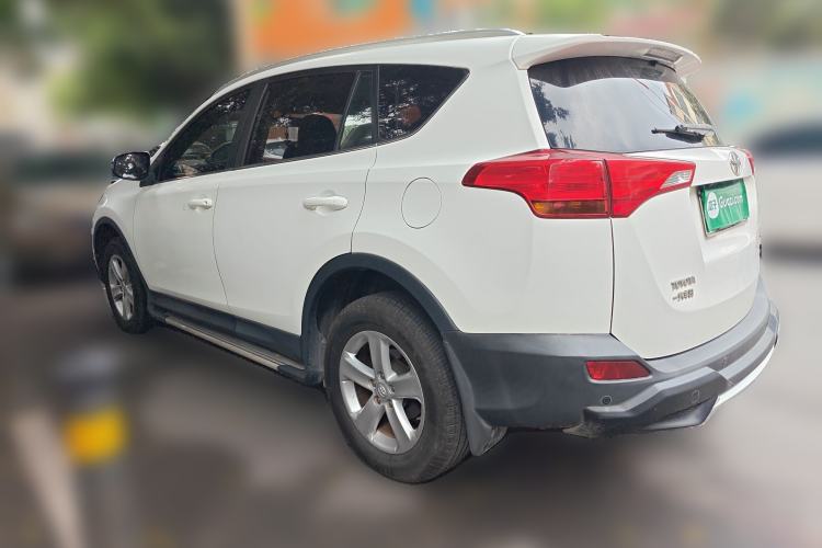 Used Toyota RAV4 2013 2.0L CVT Four-Wheel Drive Fashion Edition