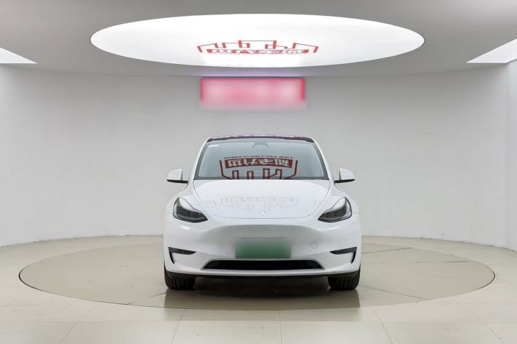 Used Tesla Model Y 2023 Long-Range All-Wheel-Drive Version
