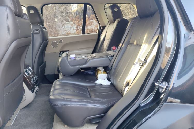 Used Land Rover Range 2014 3.0 TDV6 Vogue Left Rear Seat