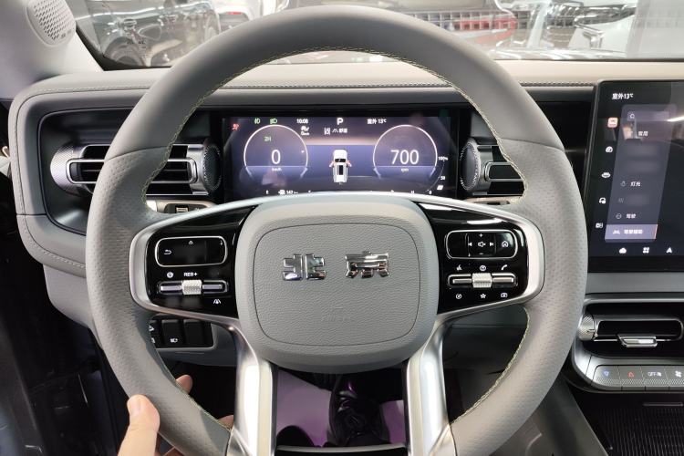 Used BAIC Off-Road BJ40 2026 Model 2.0T Gasoline Standard Edition
