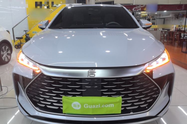 Used BYD Tang New Energy 2024 DM-i Glory Edition 112KM Flagship Model Front