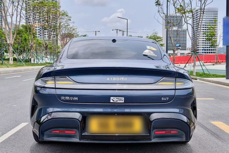 Used Xiaomi Auto SU7 2024 Rear-Drive Standard Founder Edition Exterior 4
