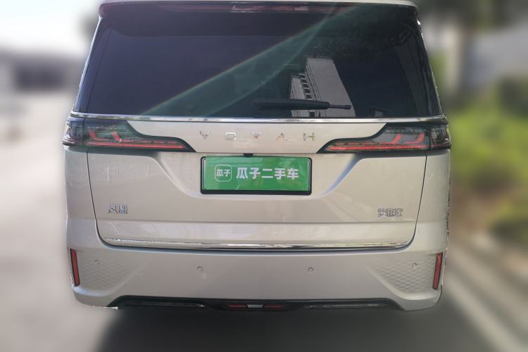 Used VOYAH Dream 2024 PHEV Ultra-Long Range Flagship Edition Rear