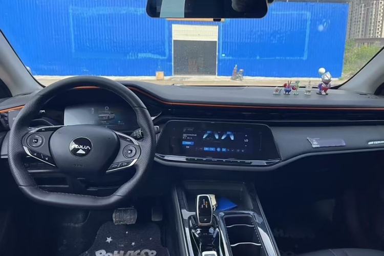 Used Dongfeng Aeolus Yixuan MAX 2023 1.5T Ultra-Stylish Trendsetting Dad Edition