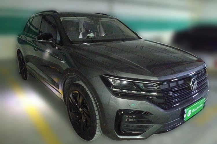 Used Volkswagen Touareg 2022 3.0 TSI Luxury Edition Black Diamond Sport Package