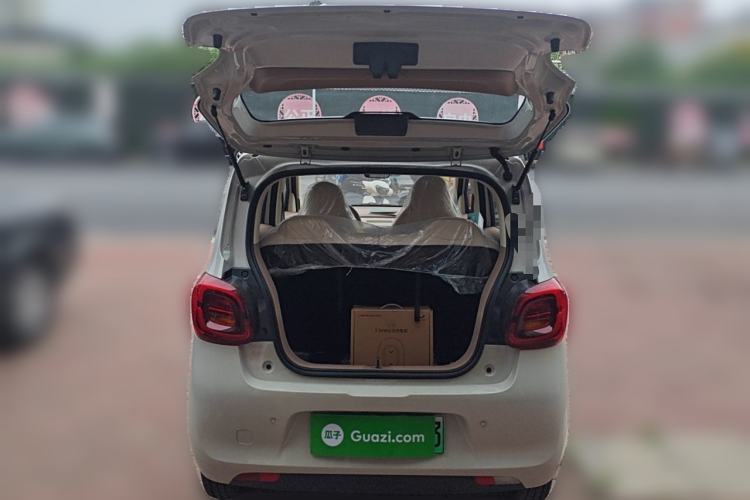 Used Wuling Hongguang MINIEV 2025 Four-Door Version Advanced Edition Trunk