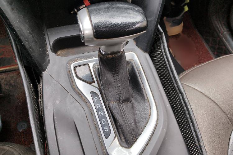 Used GAC Trumpchi GS4 2015 200T G-DCT Luxury Edition
