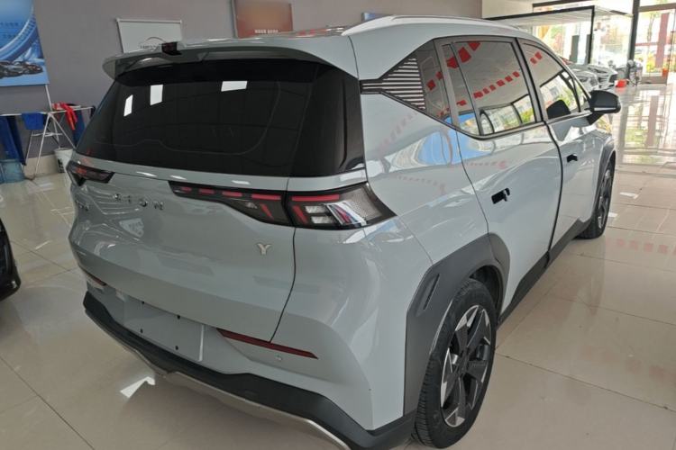 Used AION Y 2022 70 Intelligent Edition Lithium Iron Phosphate Rear Right 45 Deg