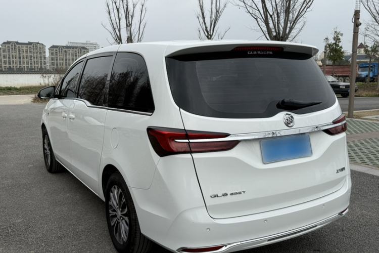 Used Buick GL8 2021 Land Cruiser Executive Class 652T Comfort Model
