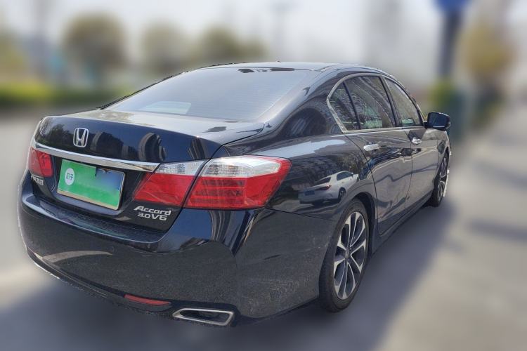 Used Honda Accord 2014 3.0L VTI Prestige Edition Rear Right 45 Deg