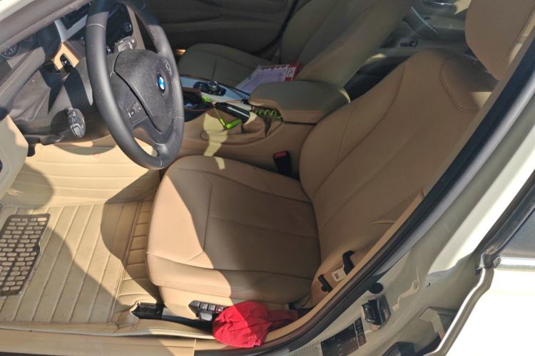 Used BMW 3 Series 2014 320Li Fashion Model
