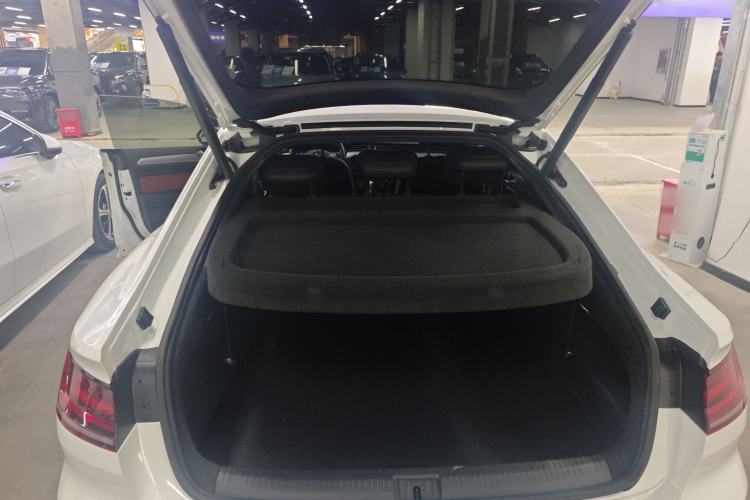 Used Volkswagen FAW-Volkswagen CC 2019 330TSI Glamour Edition China V Standard Trunk