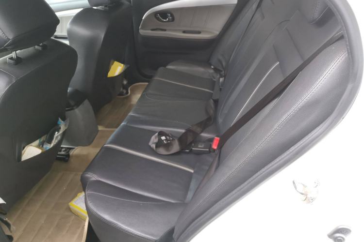 Used Soueast V3 Lingyue 2014 1.5L Manual Style Value Edition
