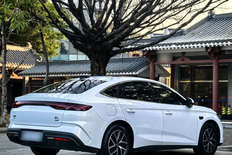 Used BYD Qin L 2025 DM-i Smart Drive 80KM Superior Model