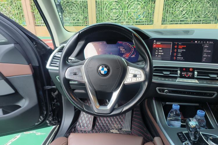 Used BMW X7 2019 xDrive40i Luxury Package with Leading Features
