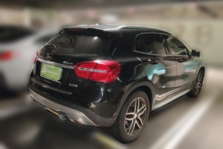 Used Mercedes-Benz GLA 2016 GLA 220 4MATIC Fashion Edition Rear Right 45 Deg