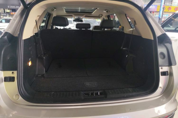 Used JETOUR X90 2019 1.6T DCT Luxury Touring Edition 7 Seats China VI Standard Trunk