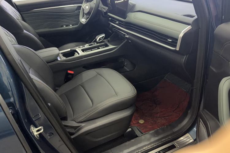 Used Geely Auto Haoyue L 2024 2.0T DCT Prestige Version
