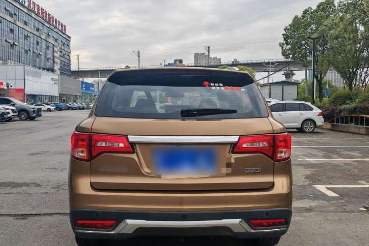 Used Jinbei S70 2017 1.5T Fashion Edition 5-seater
