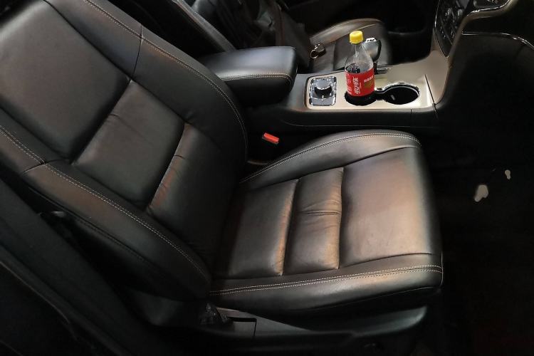 Used Jeep Grand Cherokee 2015 3.0L Comfort Navigation Edition