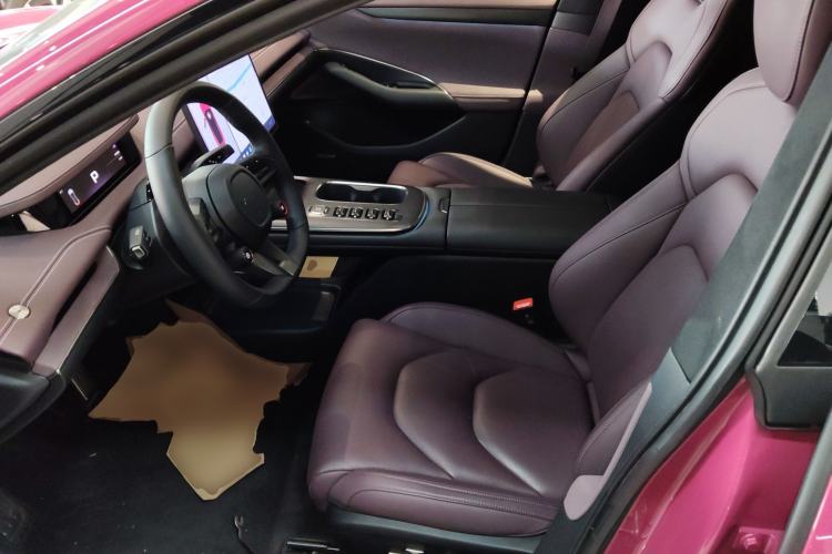 Used Xiaomi Auto SU7 2024 Four-Wheel Drive Ultra-Long Range Advanced Intelligent Driving Max Edition
