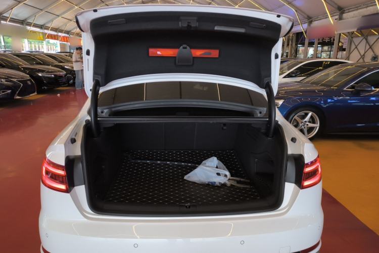 Used Audi A4L 2019 45 TFSI quattro Individual Sport Edition China V