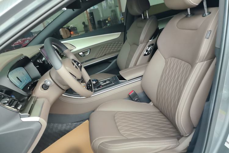 Used BYD Han 2022 EV Genesis Edition 715KM Front-Wheel-Drive Prestige Model
