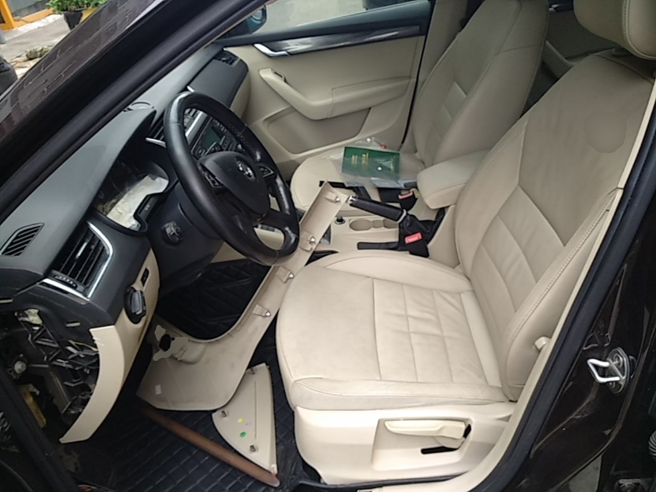 Interior delantero