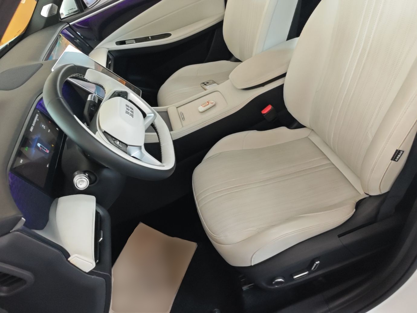 Geely Galaxy L7 2025 3DHT 115km Starship Edition — снимка 17