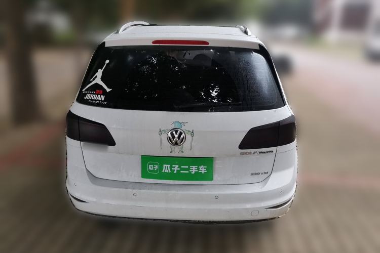 Used Volkswagen Golf Sportsvan 2016 230TSI Automatic Luxury Version
