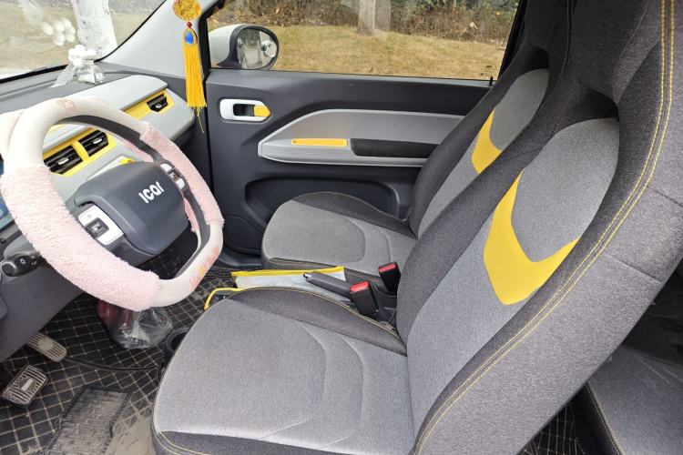 Used Chery QQ Ice Cream 2022 120km Conical Shape Lithium Iron Phosphate