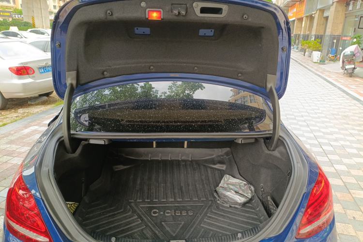 Used Mercedes-Benz C-Class 2015 C 180 L Sport Edition
