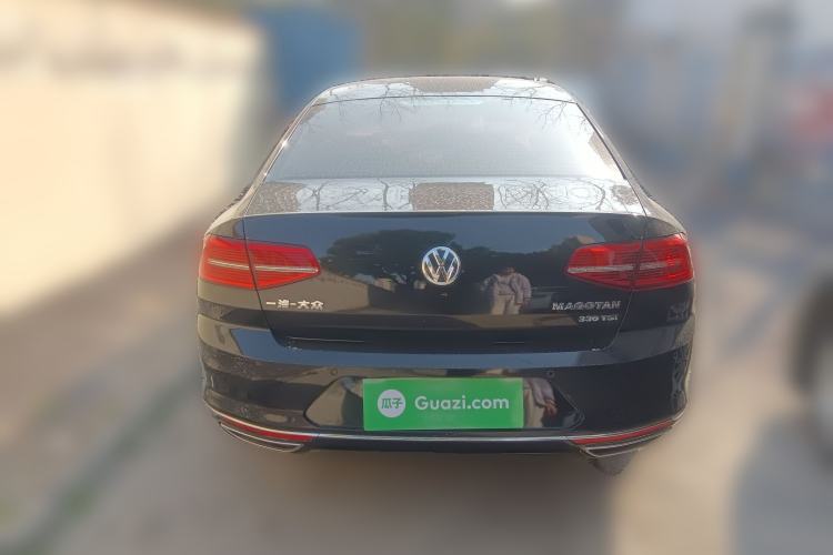 Used Volkswagen Magotan 2018 Facelift 330TSI DSG Luxury Model
