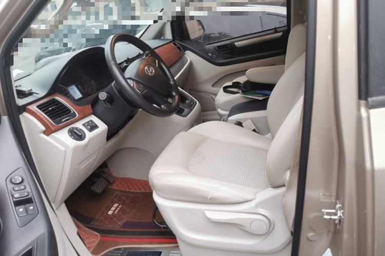 Used SAIC MAXUS G10 2016 2.0T Automatic Elite Edition