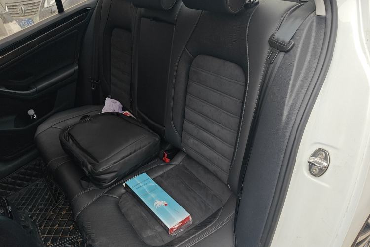 Used Volkswagen Sagitar 2017 230TSI Manual Luxury Model
